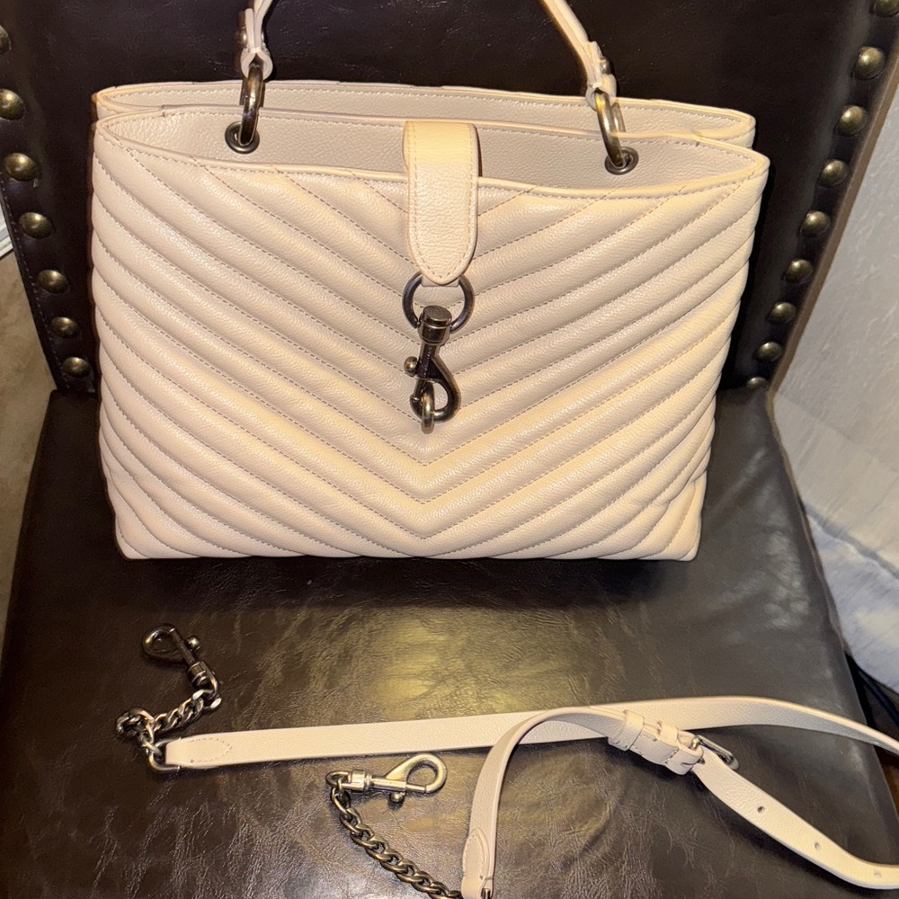 Rebecca Minkoff Elegant Cream Quilted Handbag - Picture 3 of 3